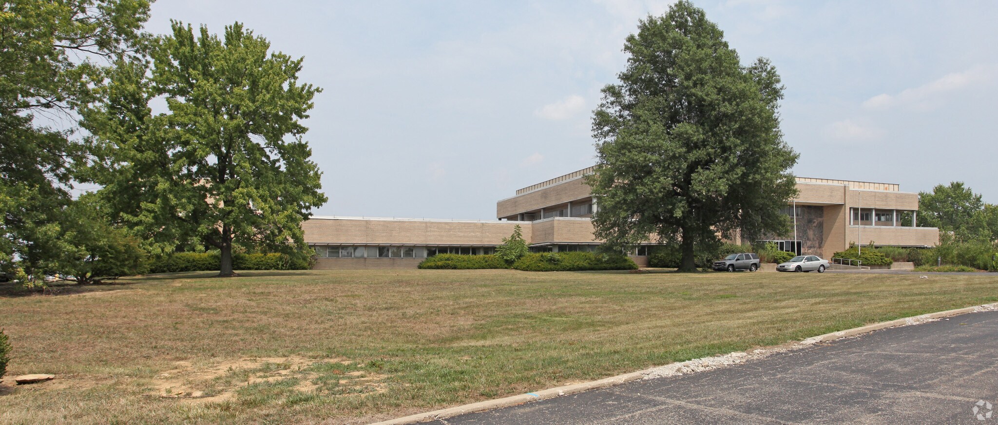 2100 Section Rd, Cincinnati, OH for sale Primary Photo- Image 1 of 1