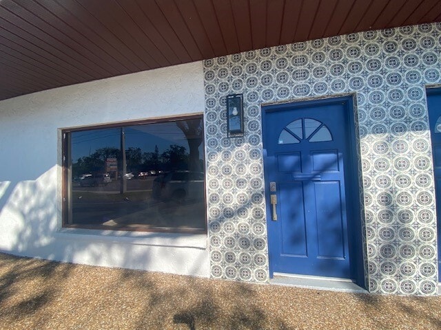 4109 Bee Ridge Rd, Sarasota, FL for lease Interior Photo- Image 1 of 1