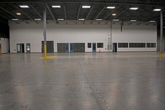 5600 Earhart Ct, Windsor, CA for lease Interior Photo- Image 2 of 10