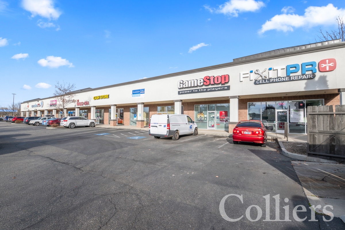 8162-8186 W Overland Rd, Boise, ID for lease Interior Photo- Image 1 of 11