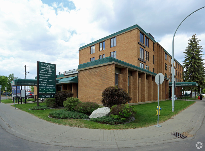 8708 155st, Edmonton, AB for lease - Building Photo - Image 1 of 11