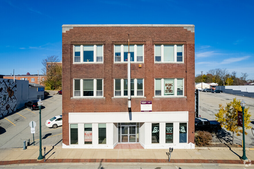 31 E Chestnut St, Washington, PA for lease - Building Photo - Image 2 of 4