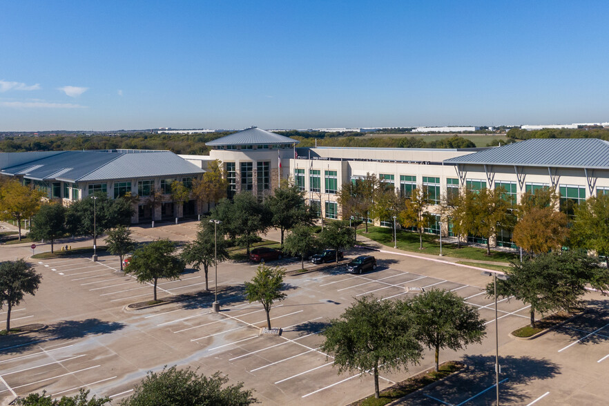 2050 Roanoke Rd, Westlake, TX for sale - Building Photo - Image 1 of 1