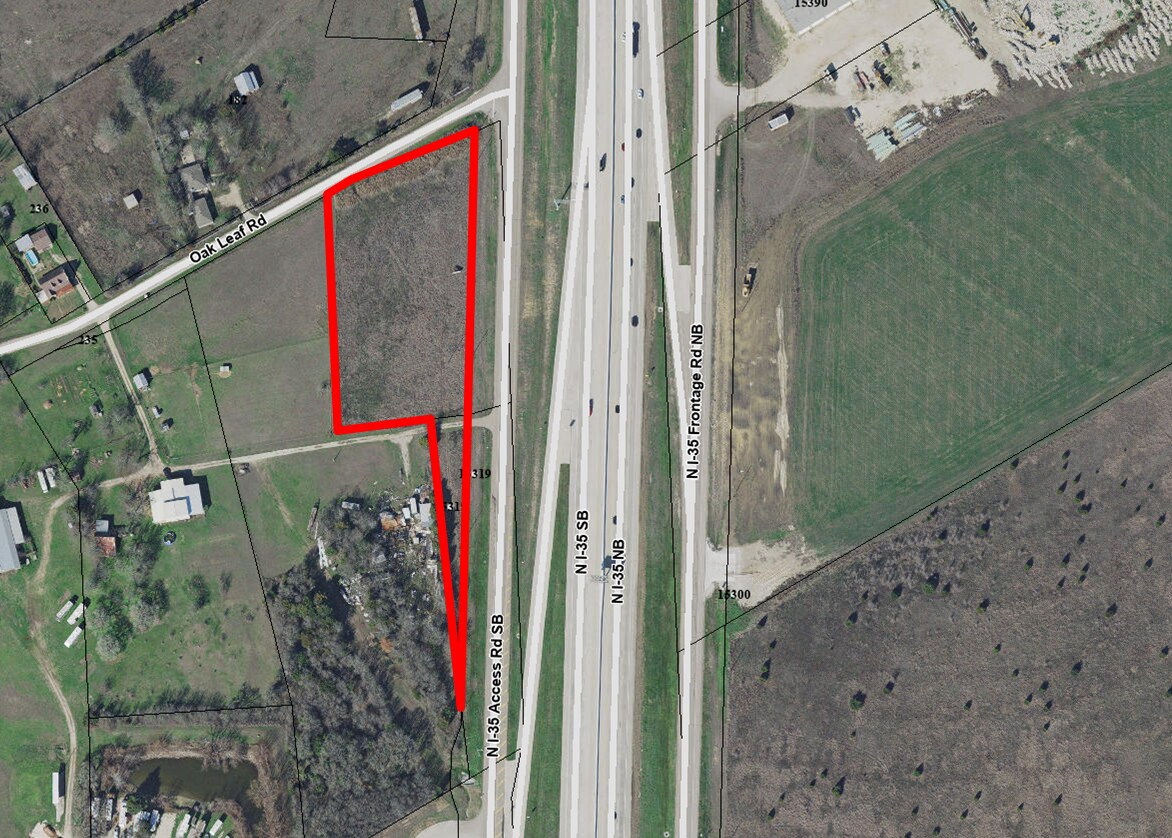 N IH 35 Oak Leaf rd, Elm Mott, TX 76640