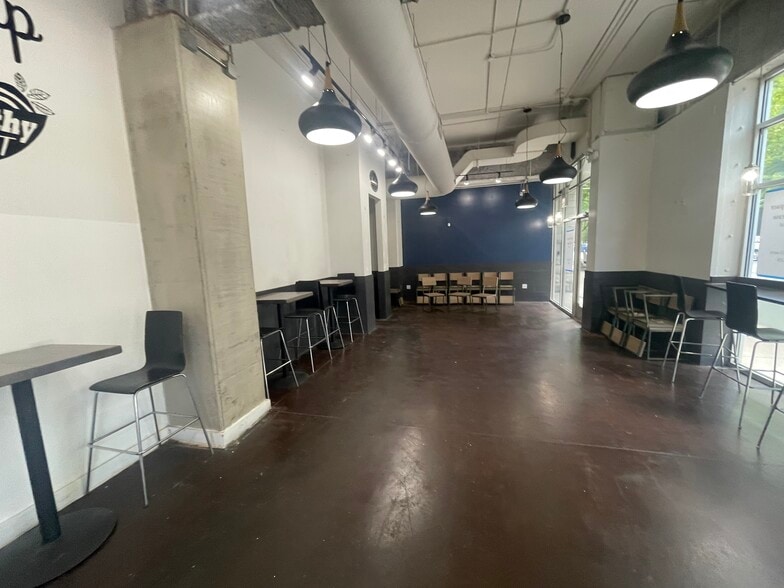 873 N Larrabee St, Chicago, IL for sale - Interior Photo - Image 3 of 33