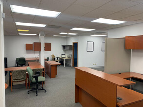 200 E Chicago Ave, Westmont, IL 60559 - Office for Lease | LoopNet