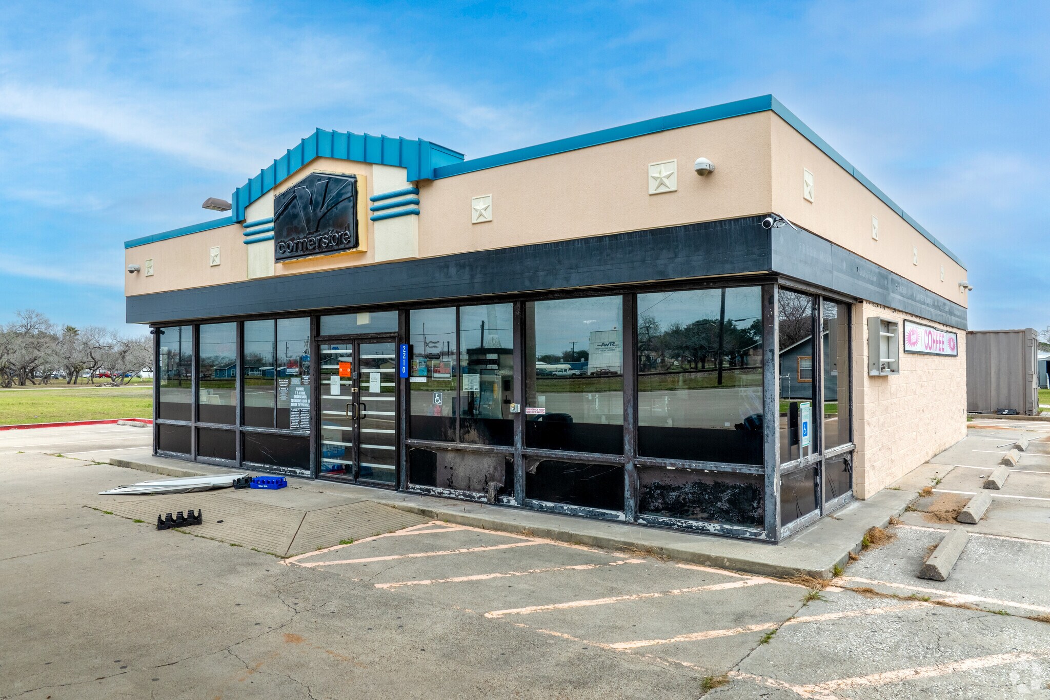 2204 Us-77, Driscoll, TX for sale Primary Photo- Image 1 of 1