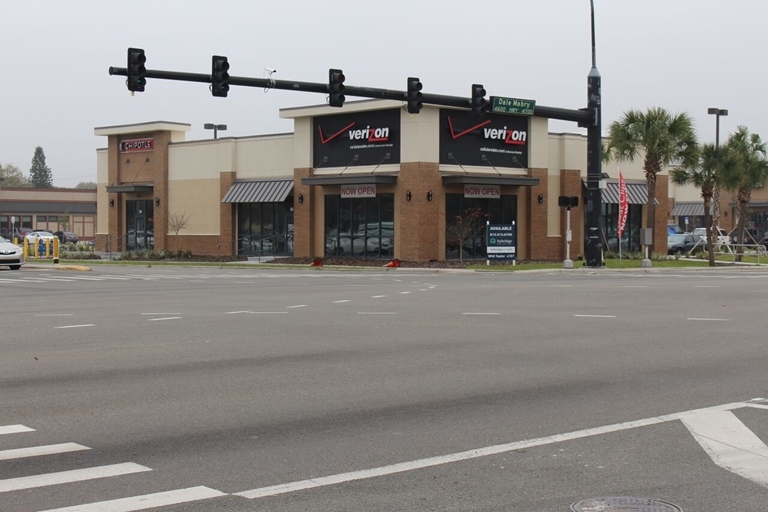 3678-3698 W Gandy Blvd, Tampa, FL for lease - Primary Photo - Image 2 of 4