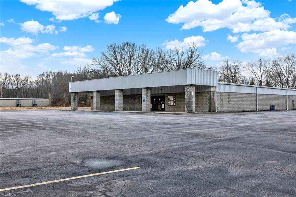 1428 Grandview Rd, Lake Milton, OH for sale Building Photo- Image 1 of 13