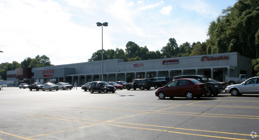 229-239 Commonwealth Blvd W, Martinsville, VA for lease - Other - Image 3 of 14