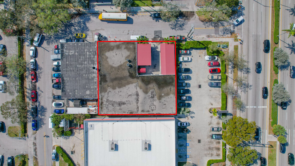 990 NW 13th Ter, Fort Lauderdale, FL for sale - Building Photo - Image 1 of 24