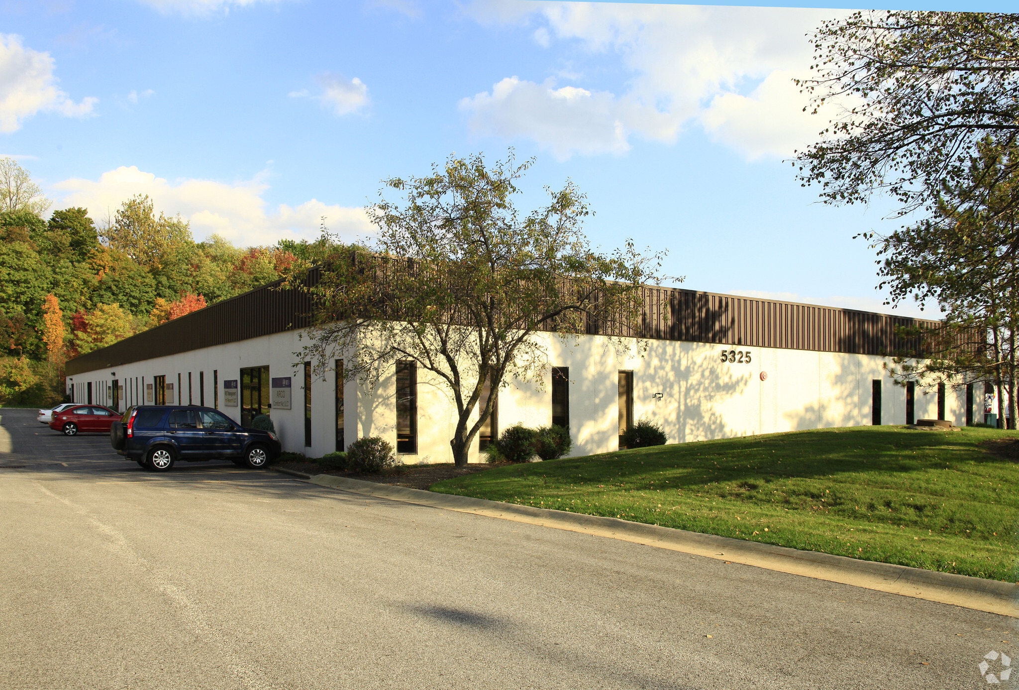 5325 Naiman Pky, Solon, OH 44139 Industrial for Lease