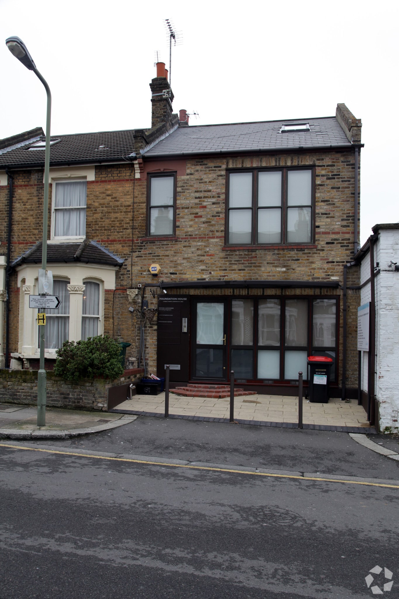 4 Percy Rd, London for sale Primary Photo- Image 1 of 1