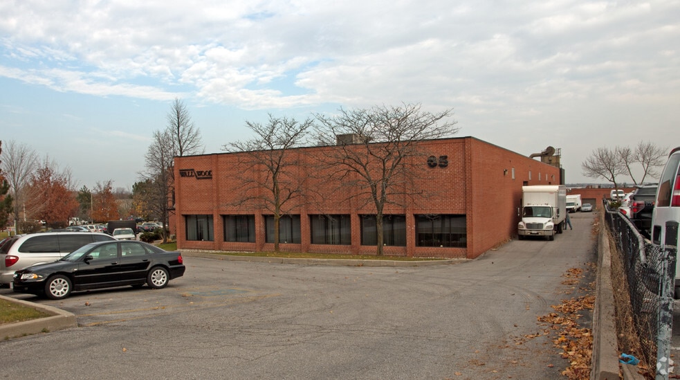 65 W Beaver Creek Rd, Richmond Hill, ON for lease - Building Photo - Image 3 of 9