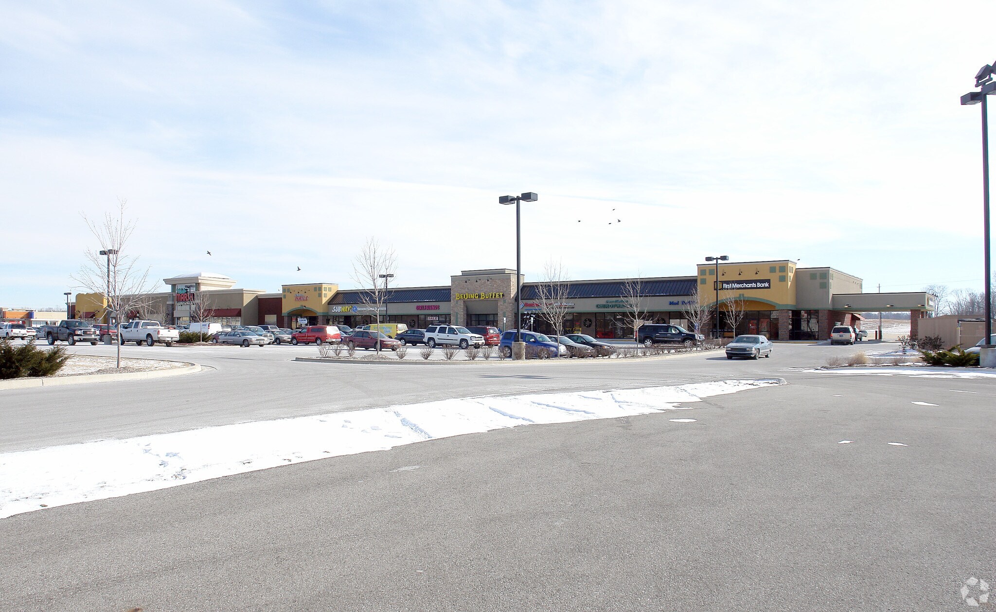 3021-3055 W US Highway 36, Pendleton, IN for sale Primary Photo- Image 1 of 1