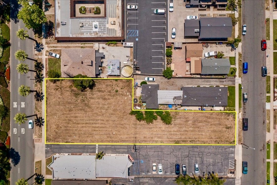 210 N Riverside Ave, Rialto, CA for sale - Building Photo - Image 3 of 7