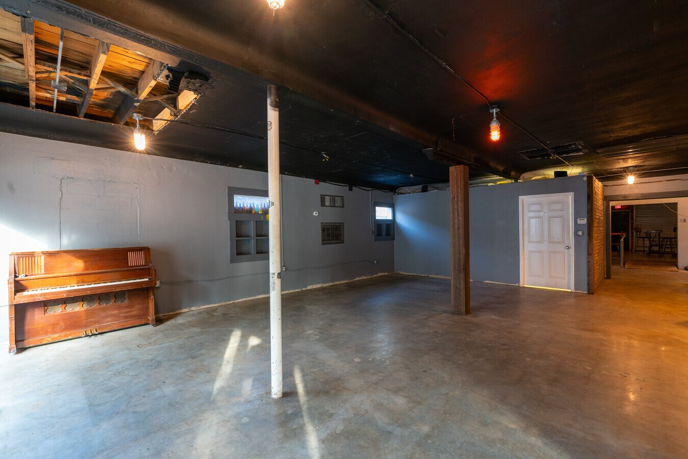 View Photo