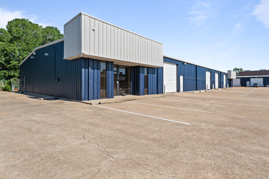 1500 Brittmoore Rd, Houston, TX for lease - Building Photo - Image 3 of 28