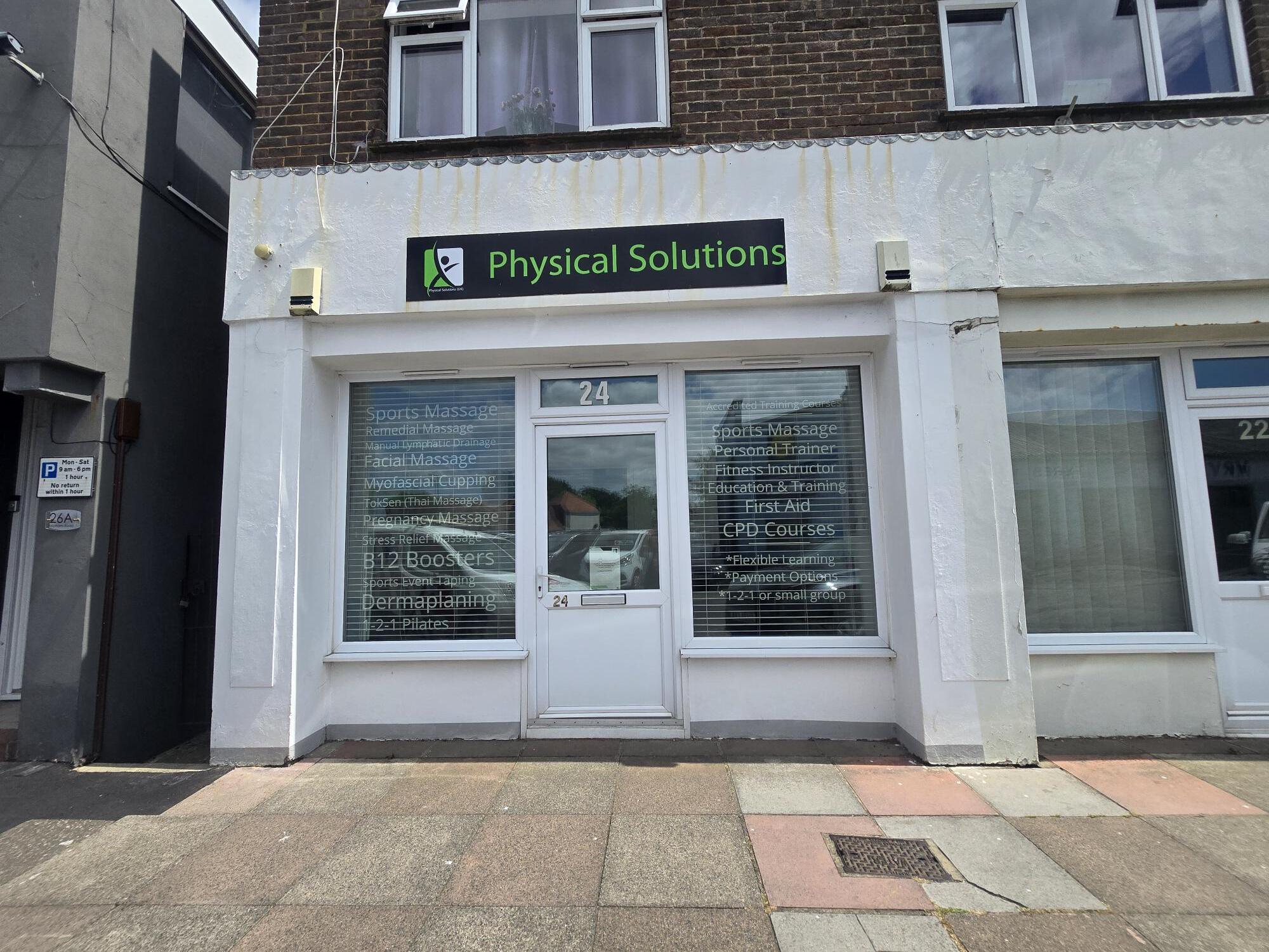 24 Felpham Rd, Bognor Regis for lease Primary Photo- Image 1 of 7
