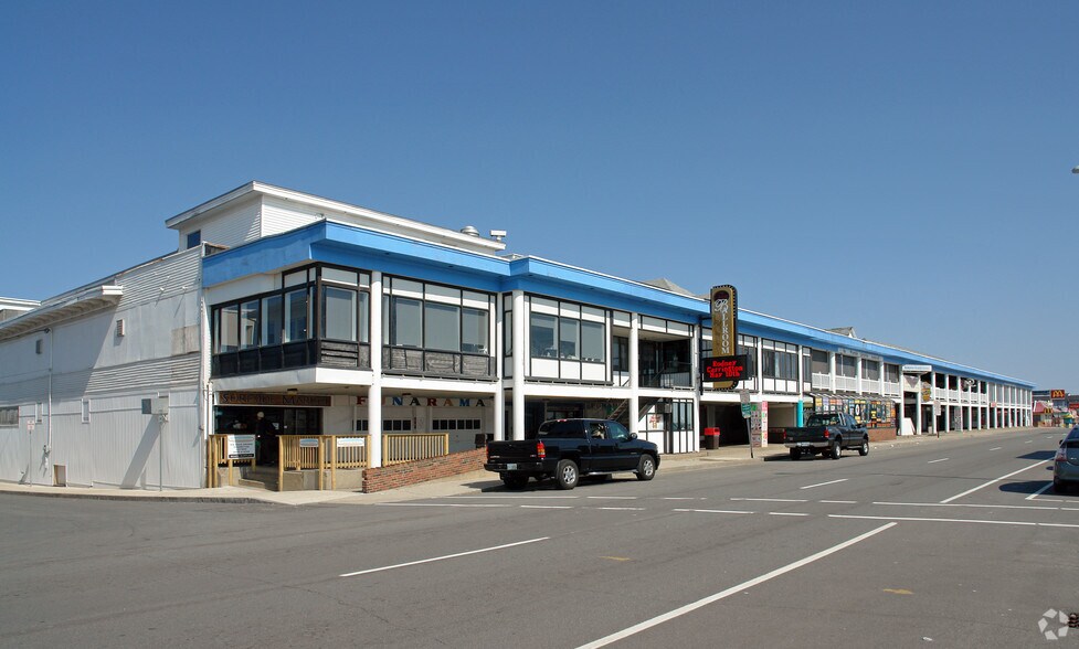 141181 Ocean Blvd, Hampton, NH 03842