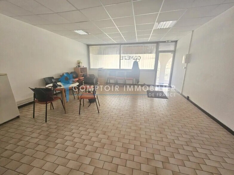 Office in Montpellier for sale - Building Photo - Image 1 of 5