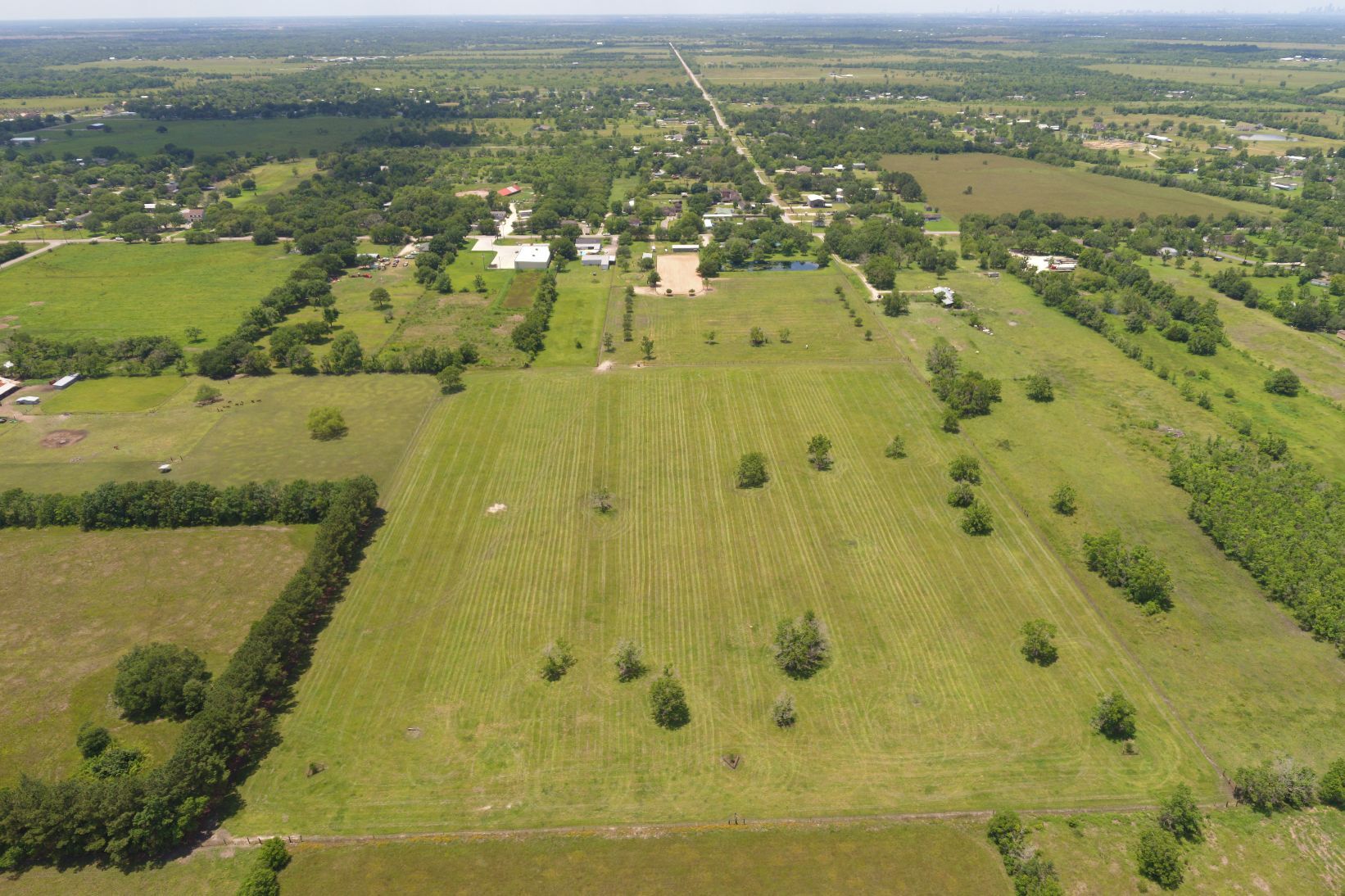 1940 County Road 99, Alvin, TX for sale Building Photo- Image 1 of 1