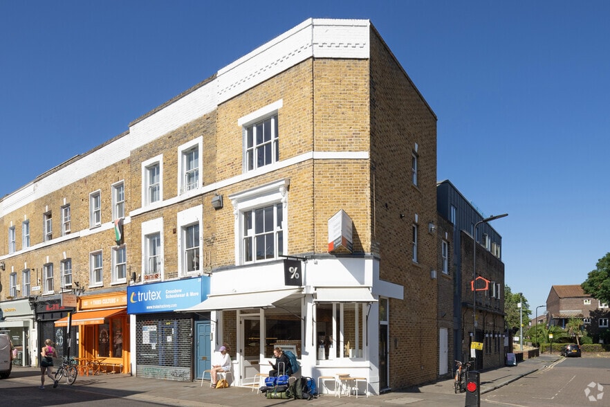 33 Broadway Mark, London for sale - Primary Photo - Image 1 of 3