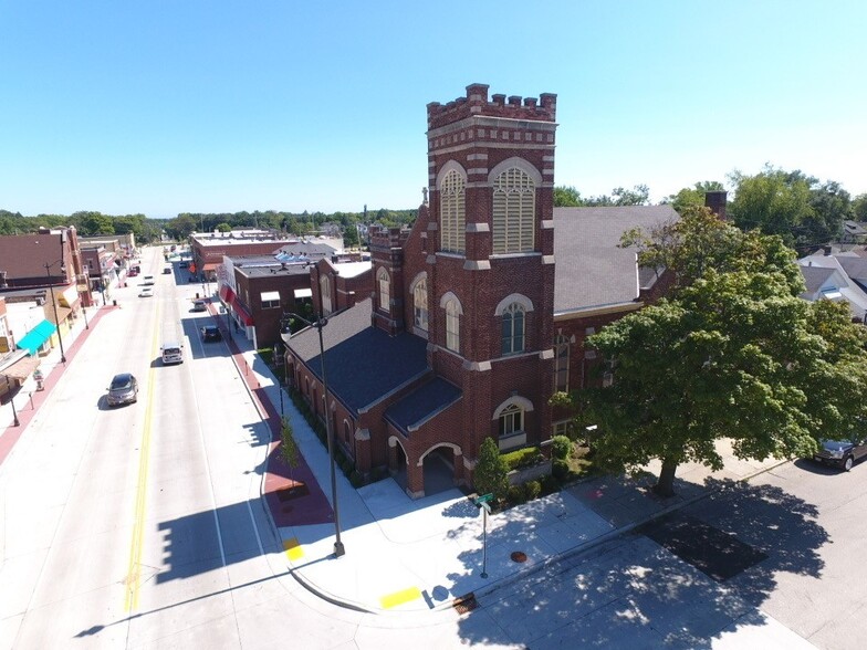 3319 Washington Ave, Racine, WI for sale - Building Photo - Image 1 of 1