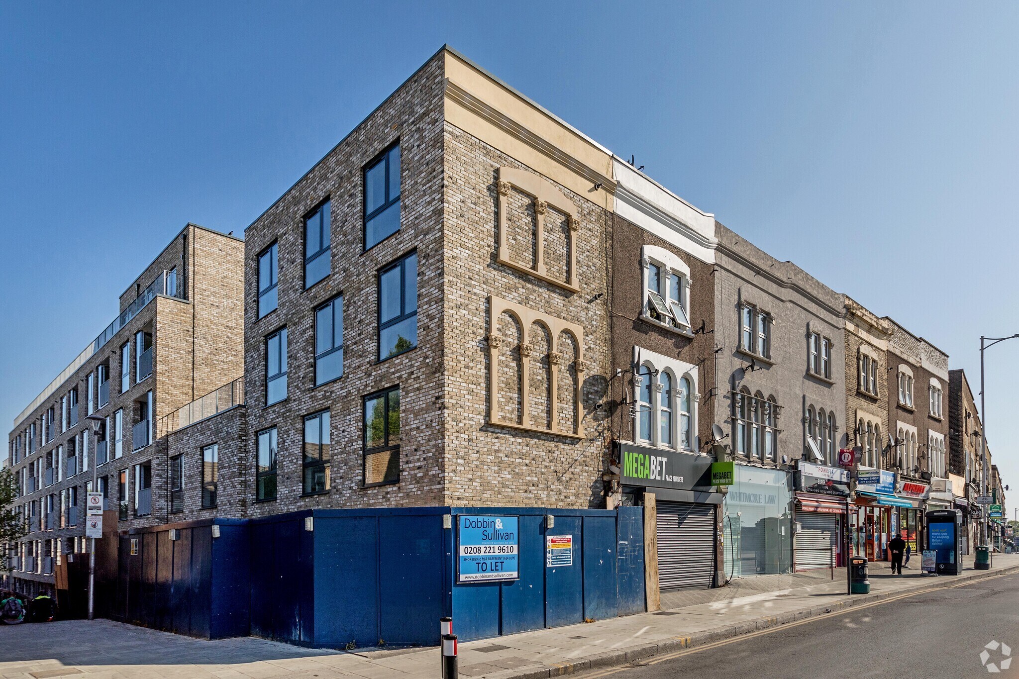 14 Cameron Rd, Ilford for sale Primary Photo- Image 1 of 1