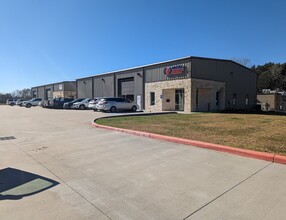 17771 Grant Rd, Cypress, TX for lease Building Photo- Image 1 of 5