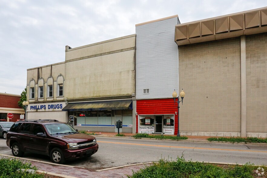 625 E Main St, Richmond, IN for sale - Primary Photo - Image 1 of 1