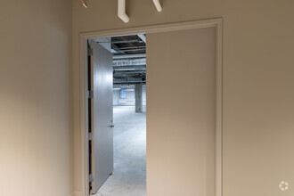 1375 Peachtree St NE, Atlanta, GA for lease Interior Photo- Image 2 of 4