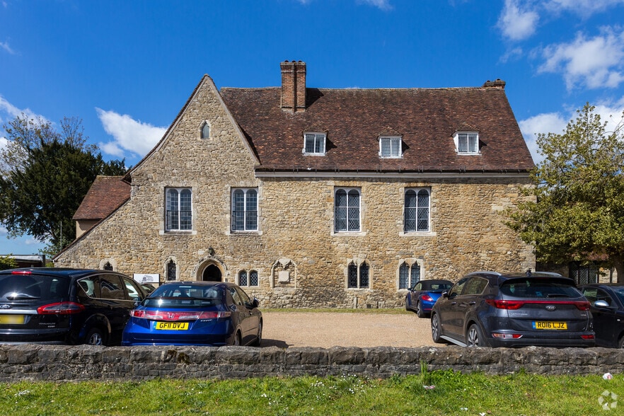 College Rd, Maidstone for lease - Building Photo - Image 3 of 3
