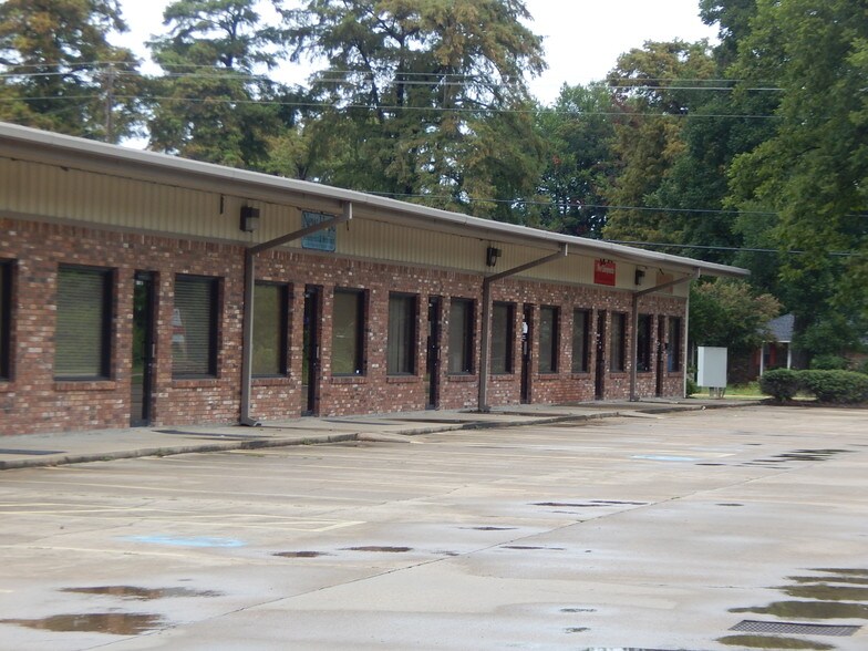 585 Tennessee Gas Rd, Greenville, MS for sale - Building Photo - Image 1 of 1