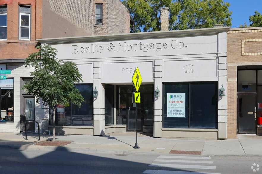 928 W Diversey Pky, Chicago, IL for lease - Building Photo - Image 3 of 15