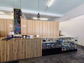 7718 104 St NW, Edmonton, AB for lease Interior Photo- Image 2 of 9