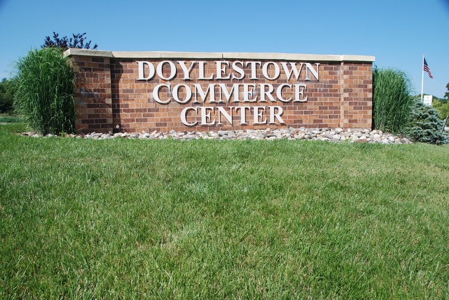 2005 S Easton Rd, Doylestown, PA for sale - Building Photo - Image 1 of 1