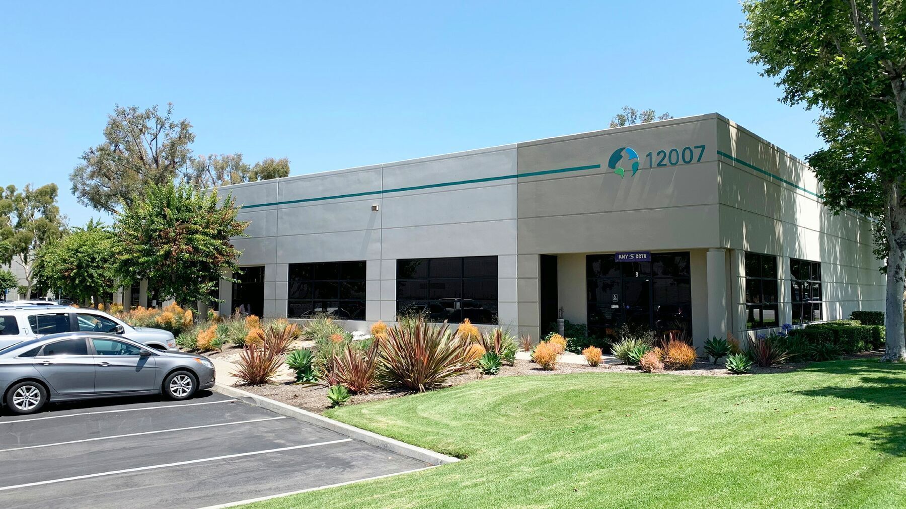 12007 Los Nietos Rd, Santa Fe Springs, CA for lease Building Photo- Image 1 of 9