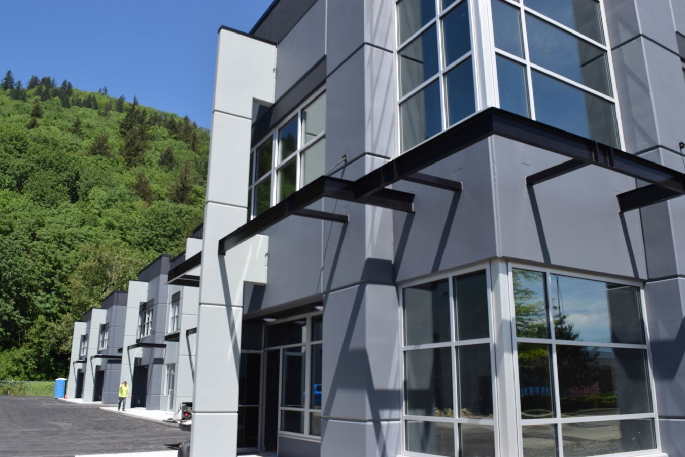 43881 Progress Way, Chilliwack, BC V2R 0W3