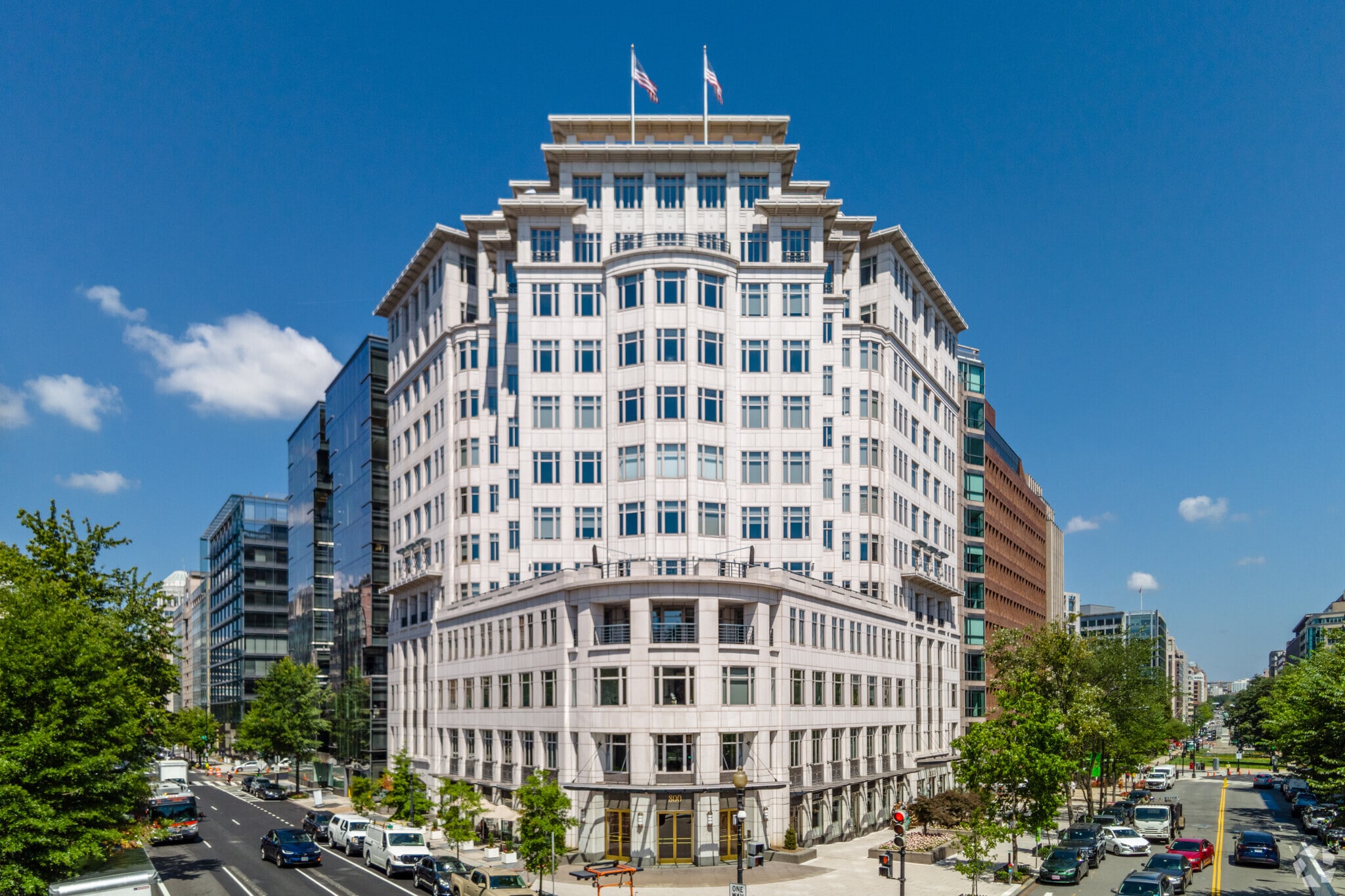 800 Connecticut Ave NW, Washington, DC for lease Primary Photo- Image 1 of 21