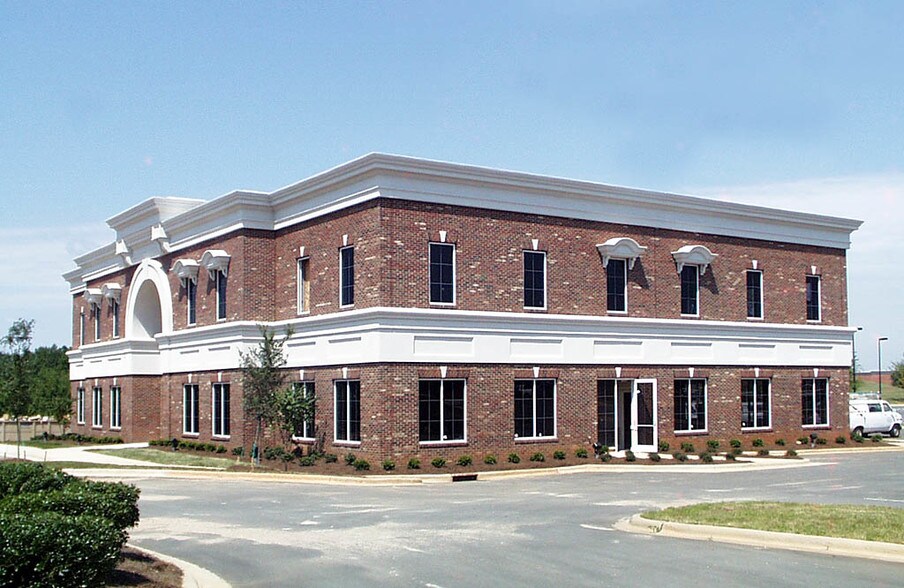 19410 Jetton Rd, Cornelius, NC for lease - Building Photo - Image 2 of 5