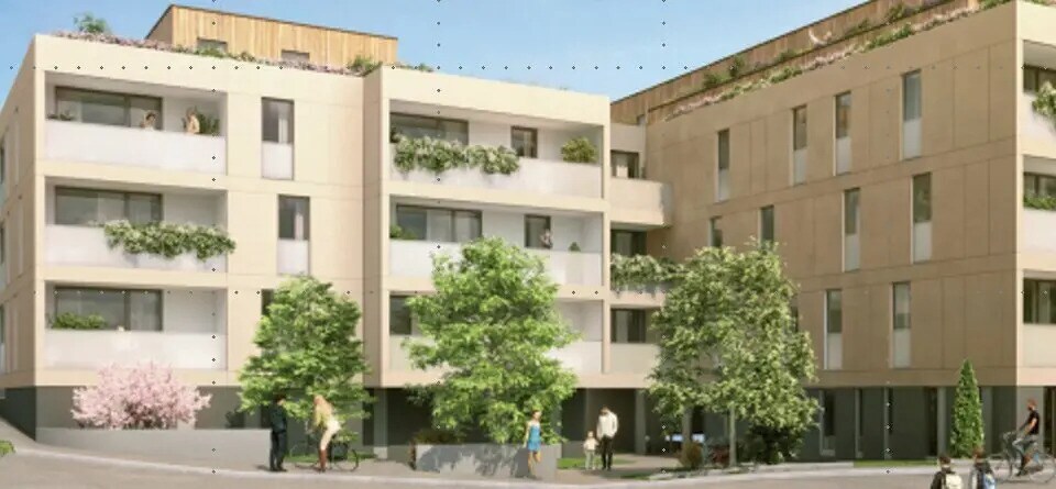 Retail in Nancy for sale Building Photo- Image 1 of 8