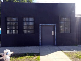 5196 Alhambra Ave, Los Angeles CA - Warehouse