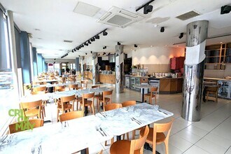 2-14 The Blvd, Crawley for lease Interior Photo- Image 2 of 6