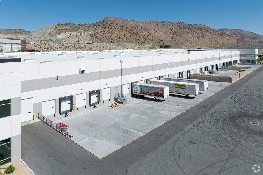 Isidor Ct, Sparks, NV for lease - Building Photo - Image 2 of 6