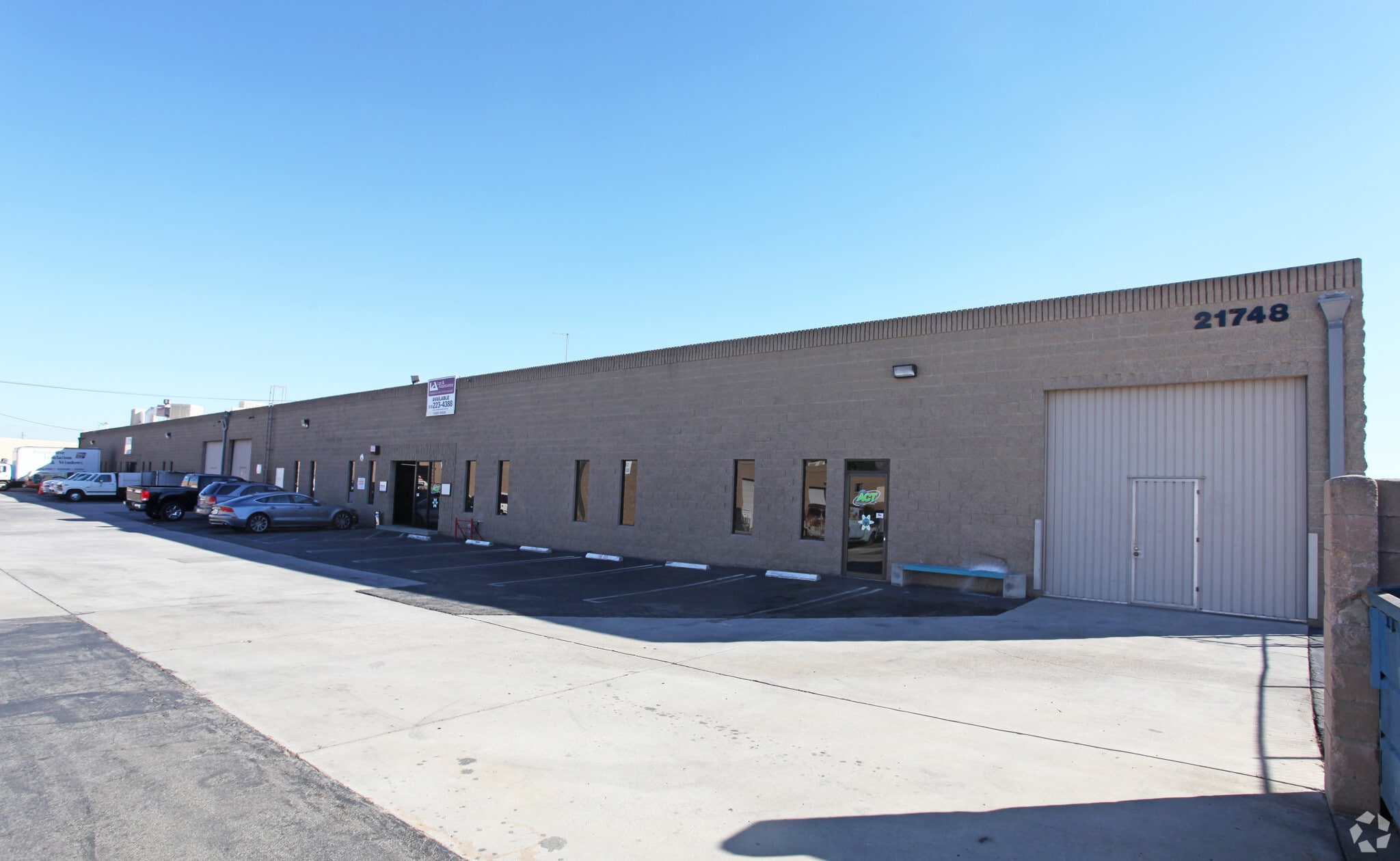 21740-21748 Marilla St, Chatsworth, CA for lease Building Photo- Image 1 of 5