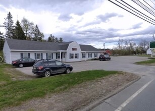 412 High St, Ellsworth, ME for lease Interior Photo- Image 2 of 11