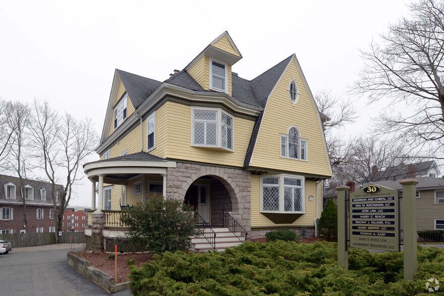 30 Walpole St, Norwood, MA 02062