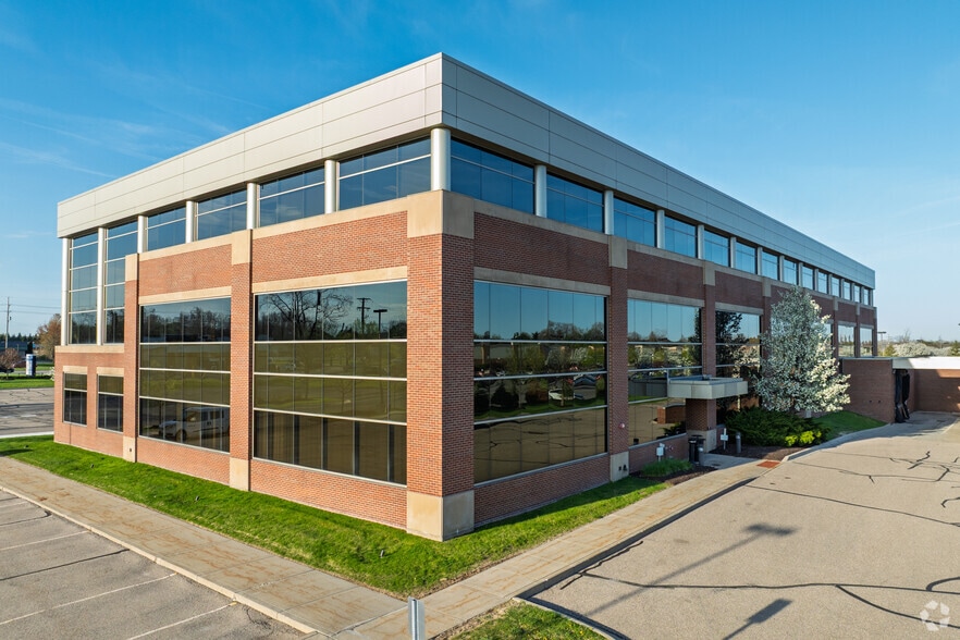 8180 26 Mile Rd, Shelby Township, MI for lease - Building Photo - Image 3 of 5