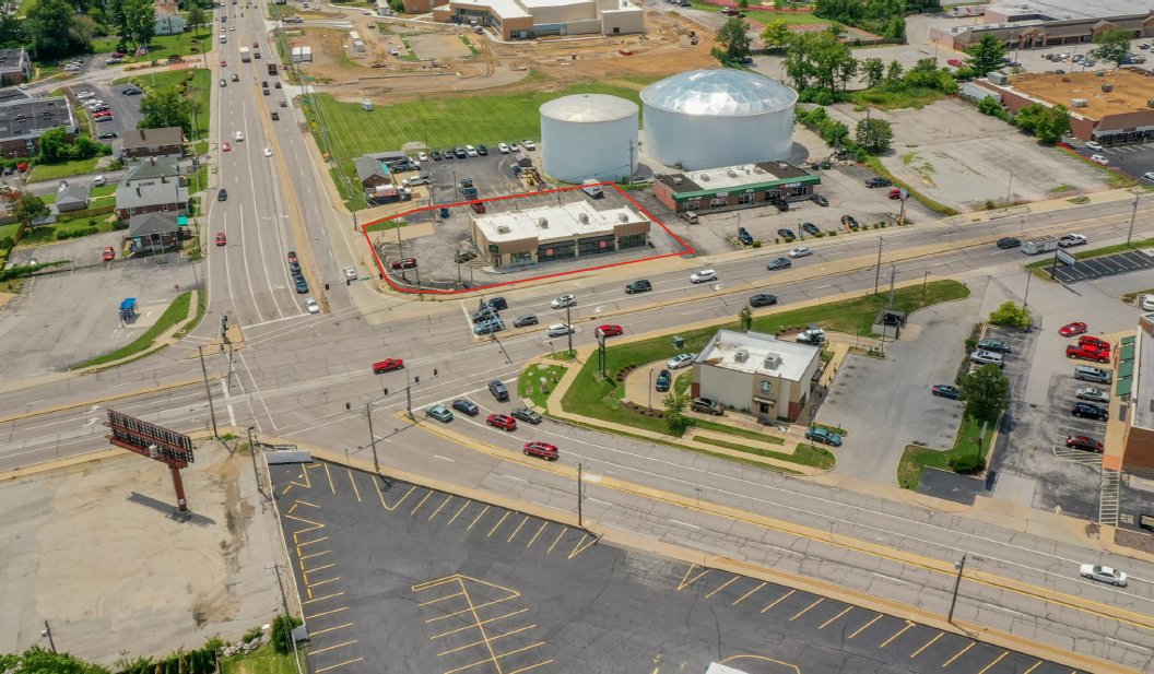 10004 Gravois Rd, Saint Louis, MO for lease Building Photo- Image 1 of 1